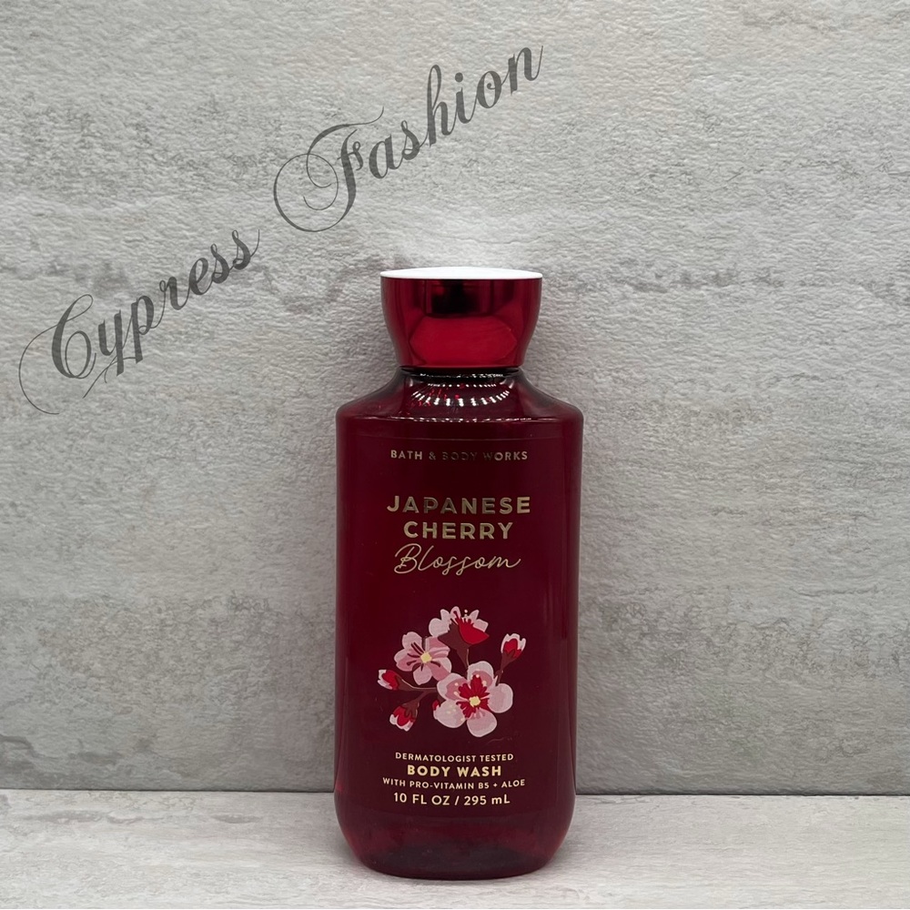 🎊 $7 Bath & Body Works Cherry Blossom Body Wash